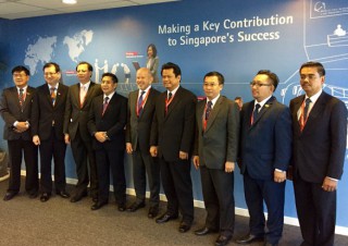 FAA Administrator Visits Singapore